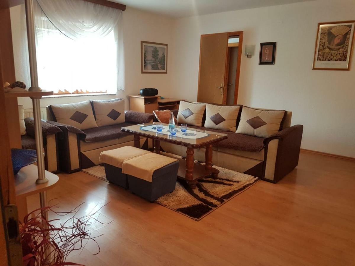 Ferienwohnung Kuca Za Odmor Sarcevic Prozor Exterior foto